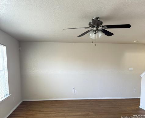 1230 Range Field San Antonio TX 78245