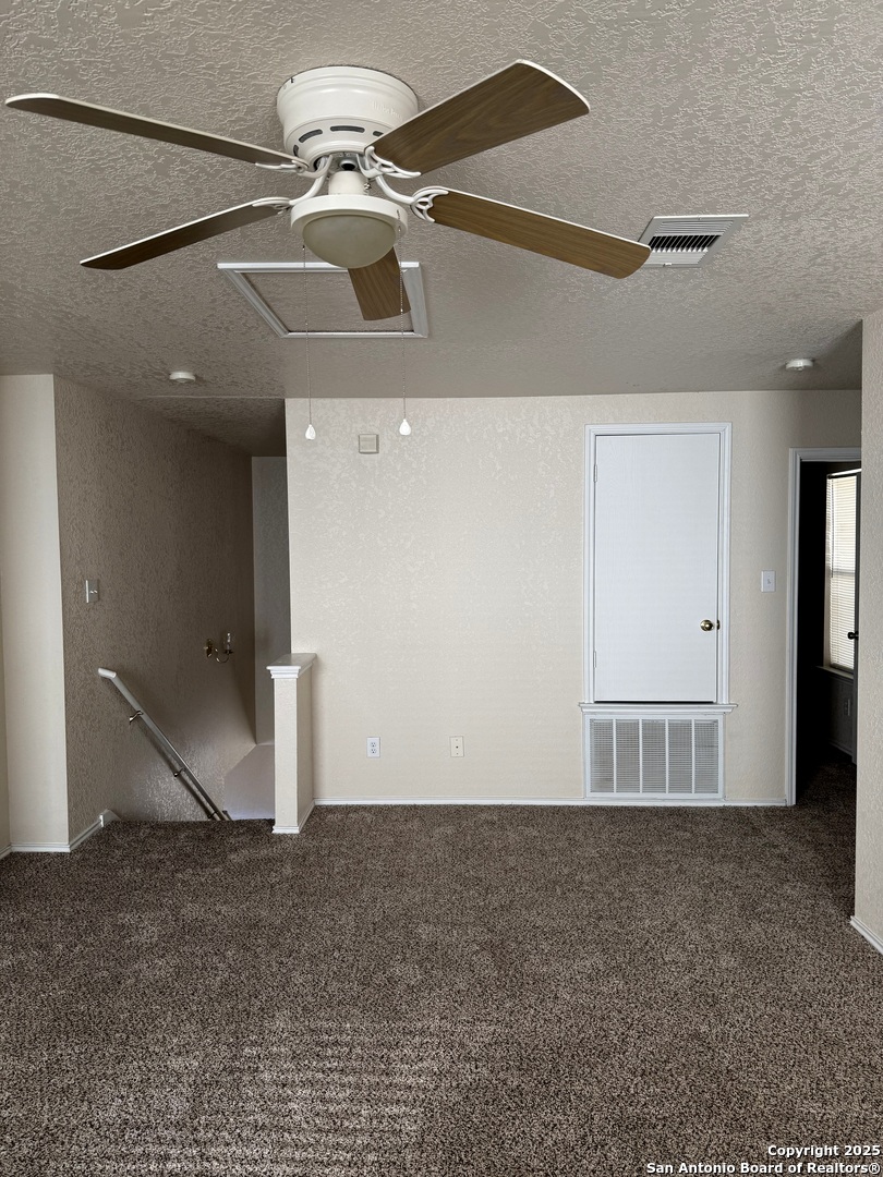 1230 Range Field San Antonio TX 78245
