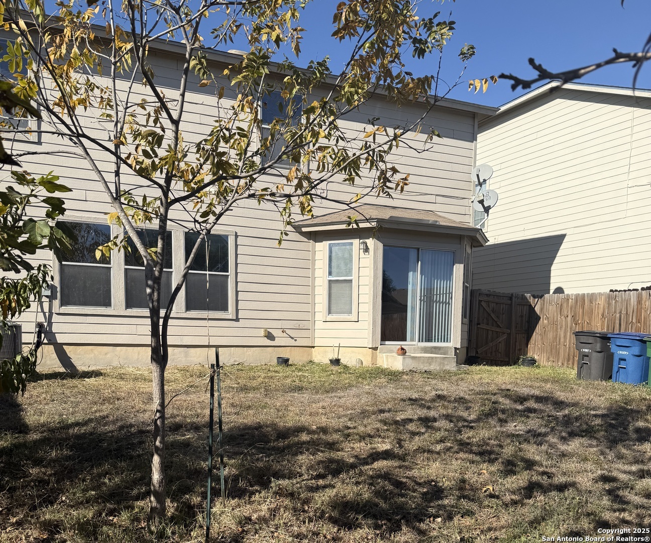 1230 Range Field San Antonio TX 78245