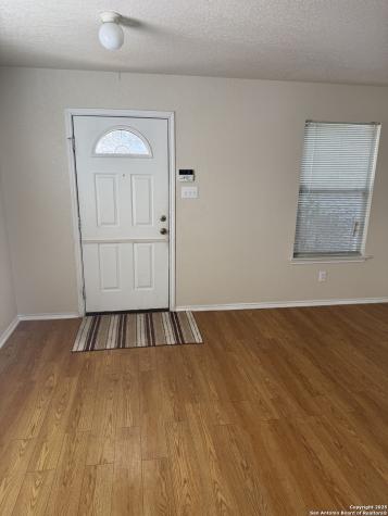 1230 Range Field San Antonio TX 78245