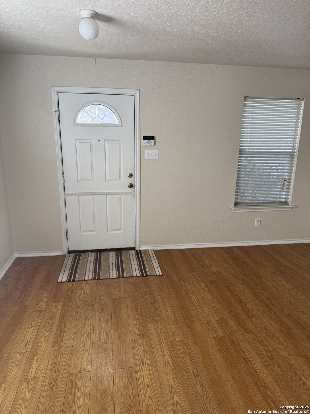 1230 Range Field San Antonio TX 78245