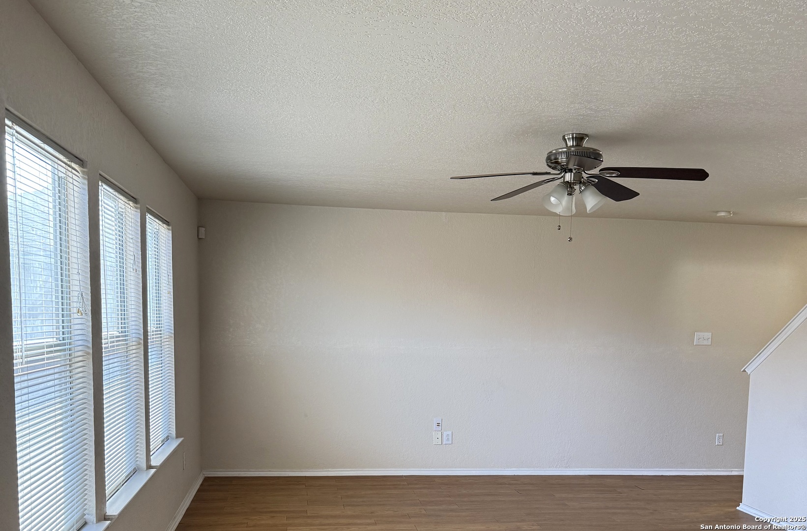1230 Range Field San Antonio TX 78245