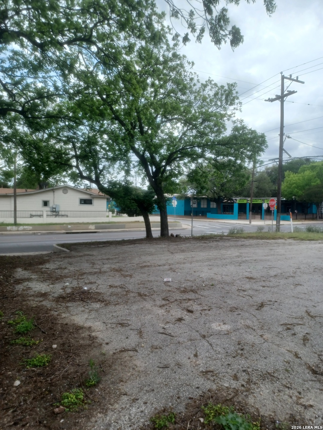 1537 Saltillo San Antonio TX 78207