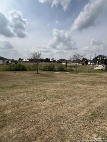 116 Roy Nichols Blanco TX 78606