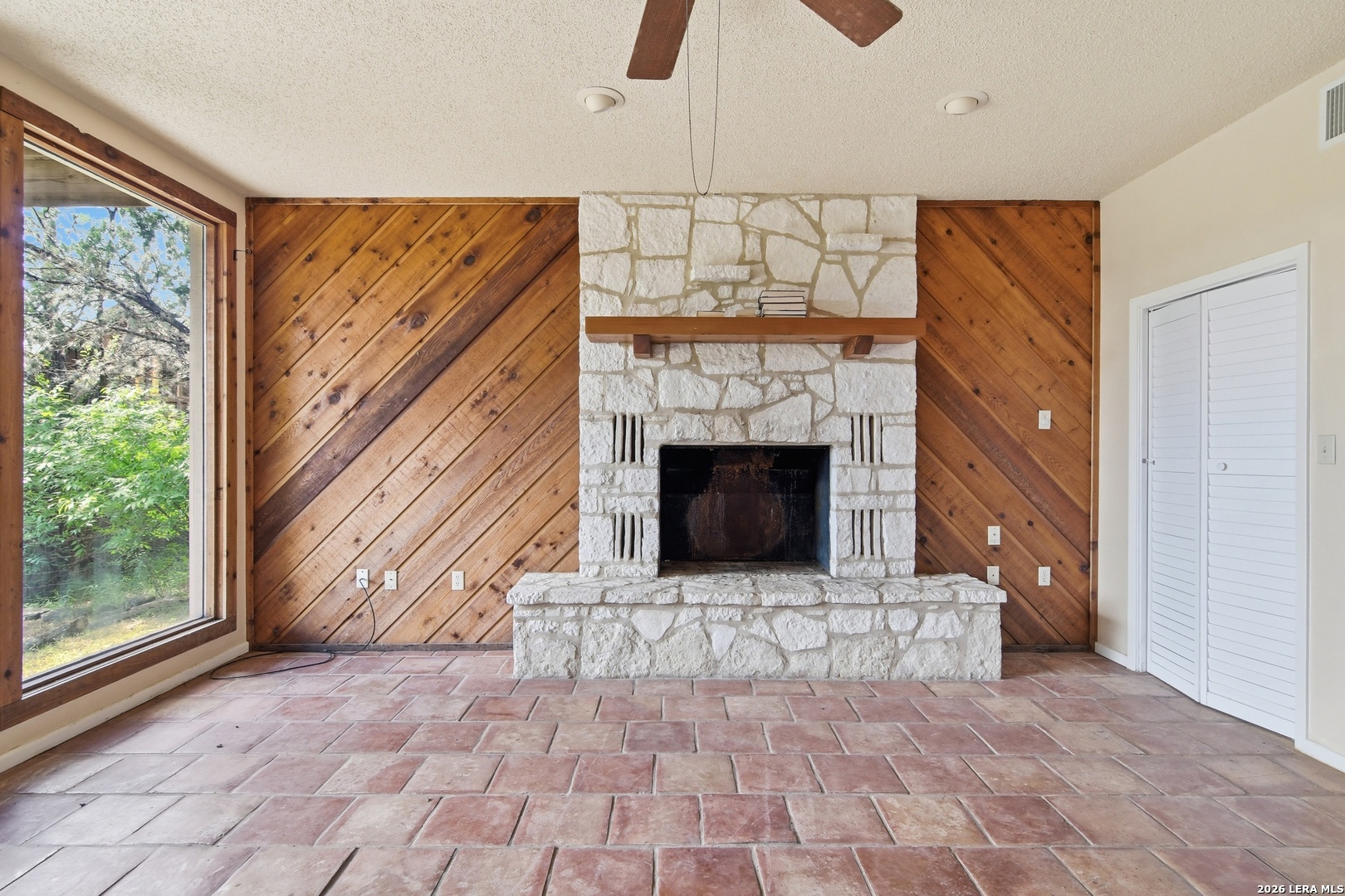 1260 Magers Concan TX 78801