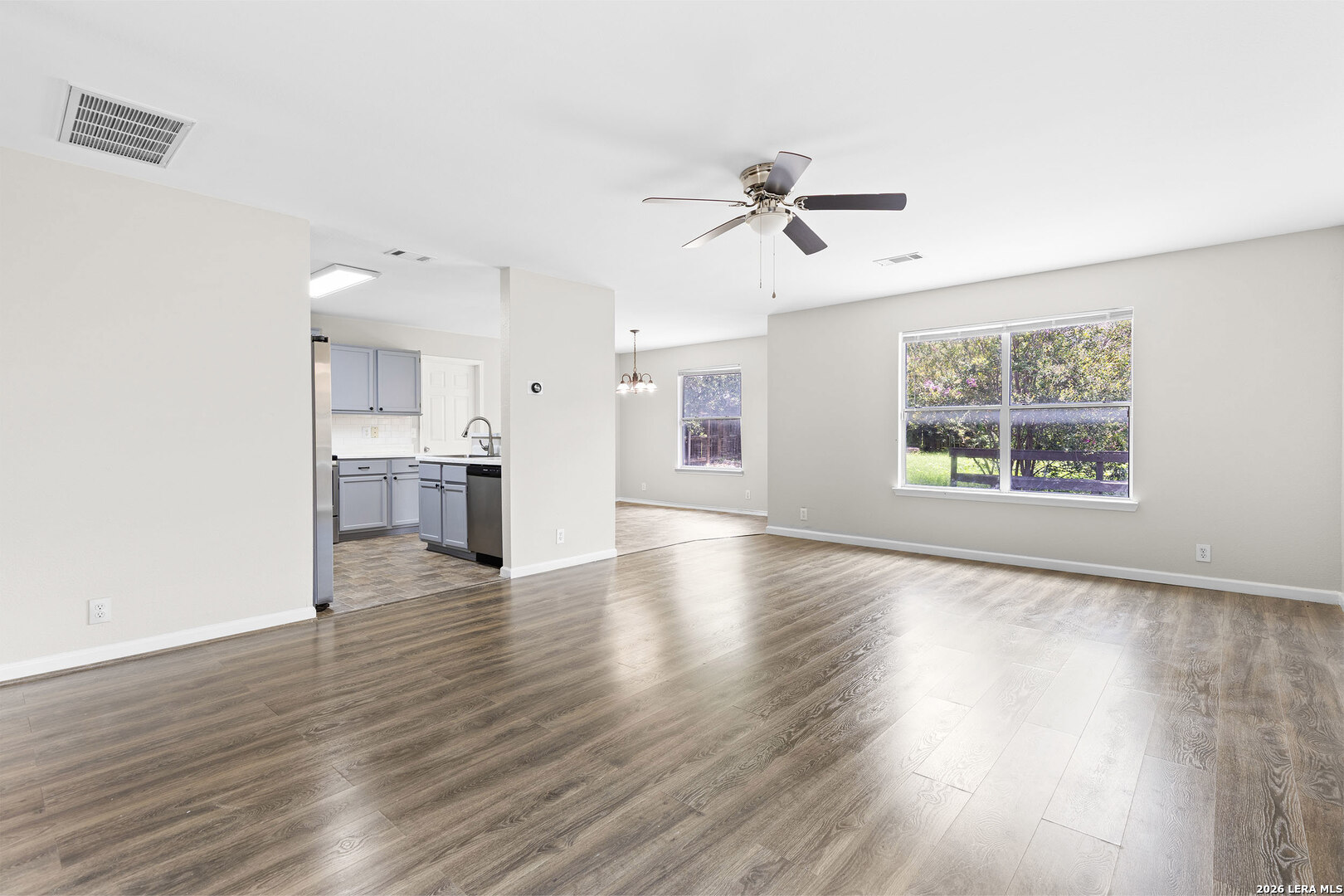 1302 Bobcat Pass San Antonio TX 78251