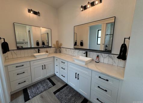 7218 Terra Falls San Antonio TX 78256
