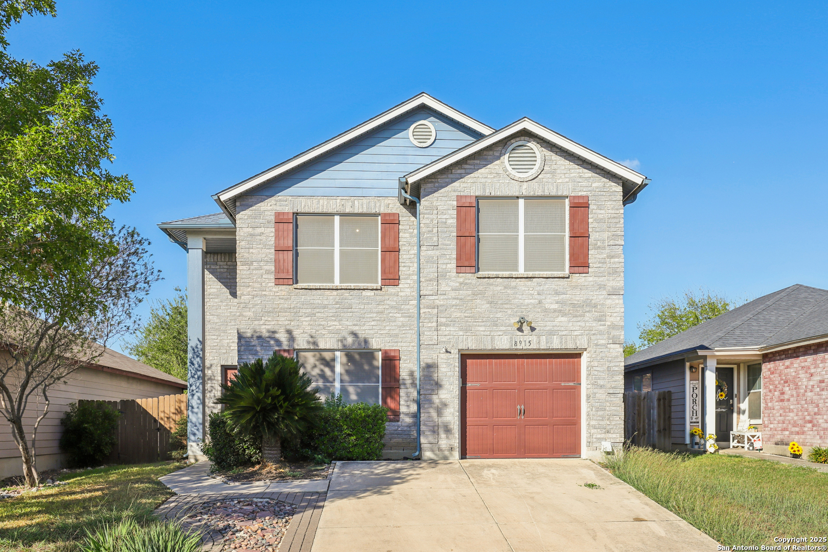 8915 Gathering Pass Converse TX 78109
