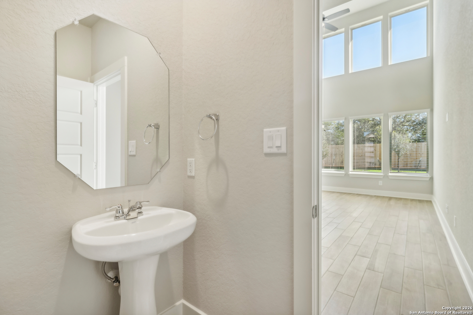11419 Feather Vale San Antonio TX 78254