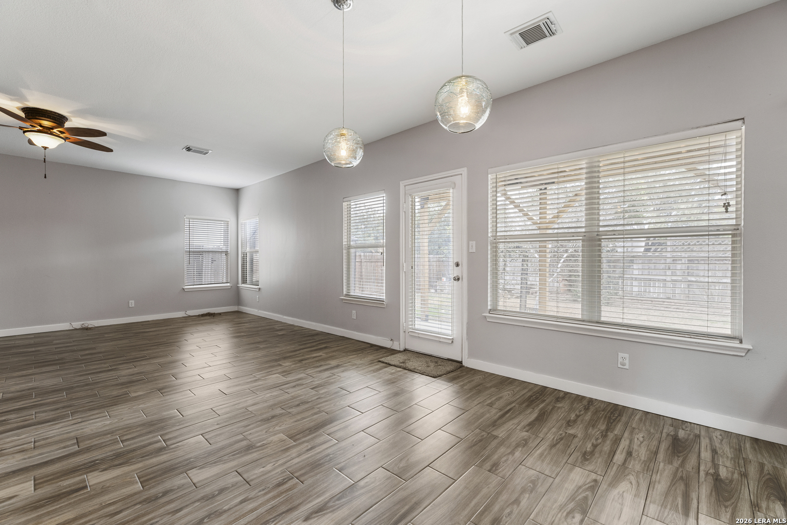 15042 Stonetower San Antonio TX 78248