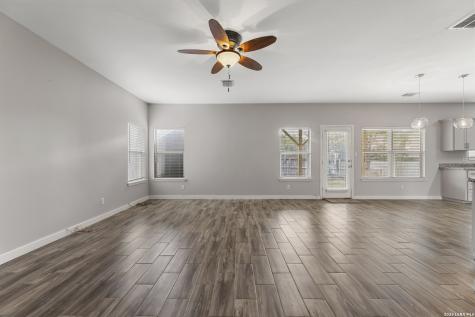 15042 Stonetower San Antonio TX 78248