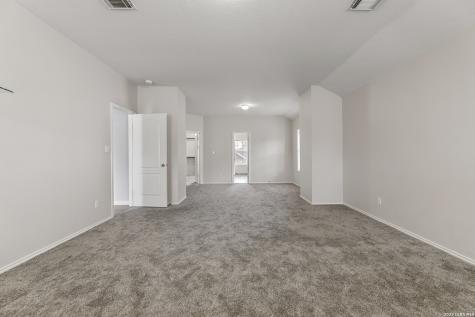15042 Stonetower San Antonio TX 78248
