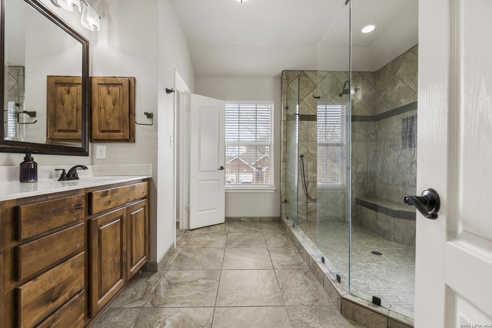 15042 Stonetower San Antonio TX 78248