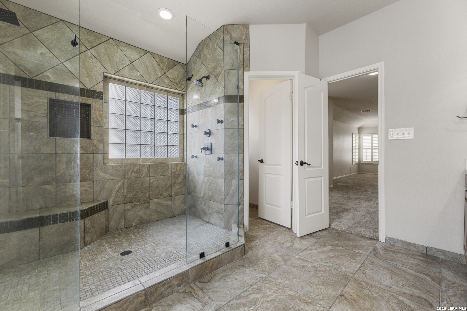 15042 Stonetower San Antonio TX 78248