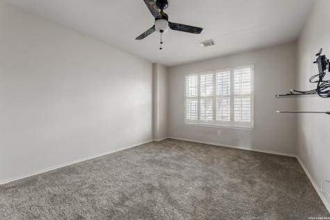 15042 Stonetower San Antonio TX 78248