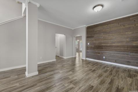15042 Stonetower San Antonio TX 78248