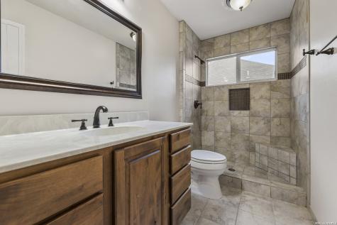 15042 Stonetower San Antonio TX 78248