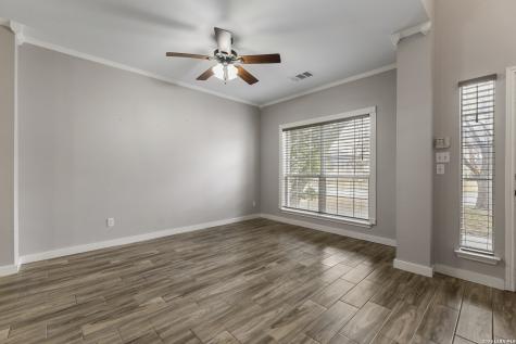 15042 Stonetower San Antonio TX 78248