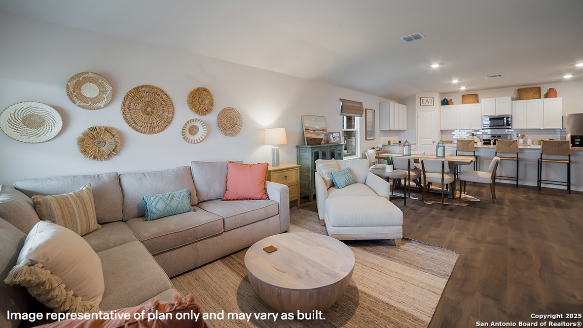 136 Ivy Way Mico TX 78056