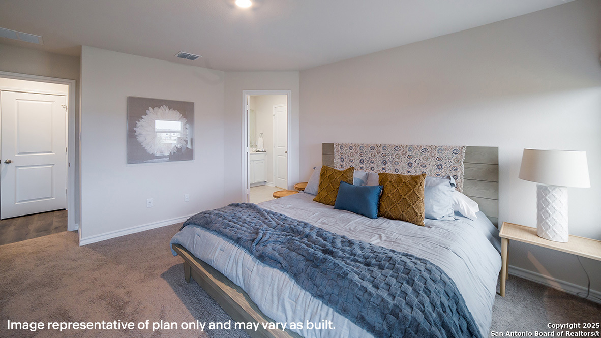 136 Ivy Way Mico TX 78056