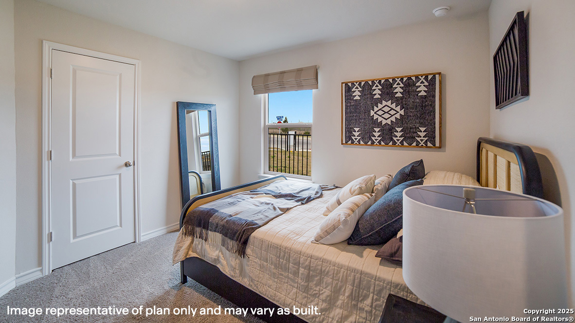 136 Ivy Way Mico TX 78056