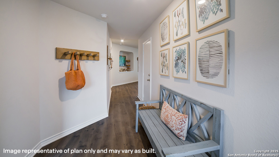 136 Ivy Way Mico TX 78056