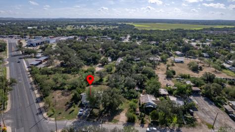 806 S Park Street Uvalde TX 78801