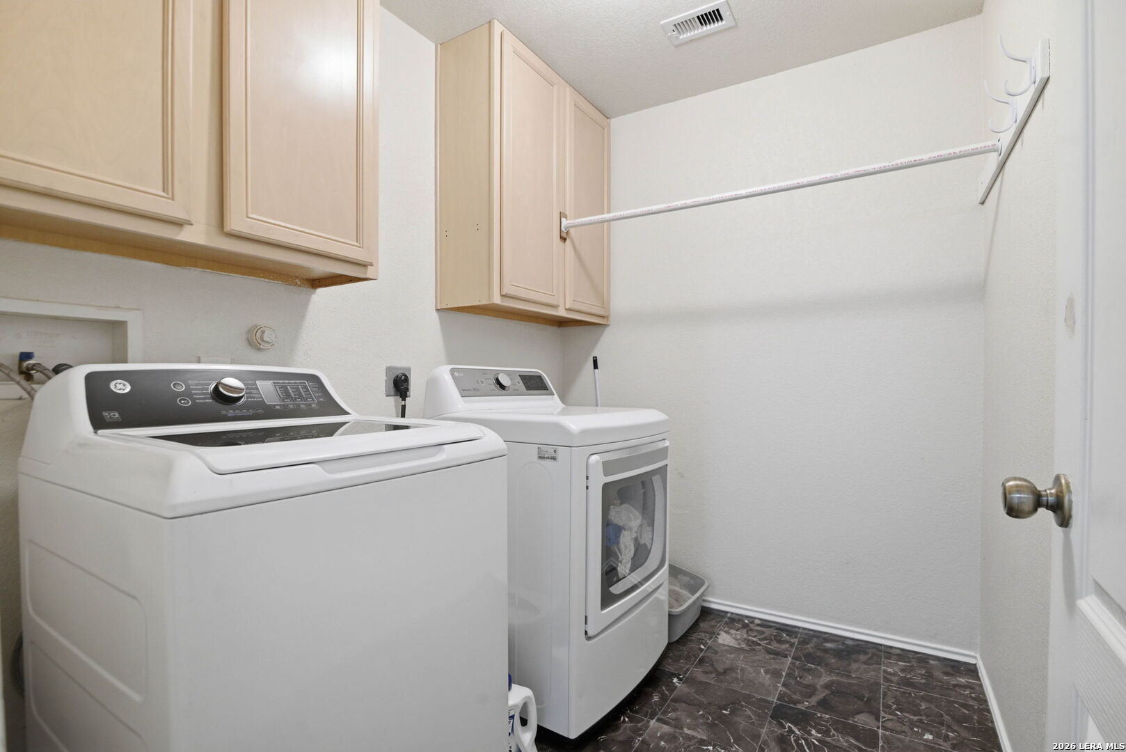 6511 Falcons Heights San Antonio TX 78233