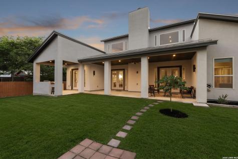 428 Rittiman Road Terrell Hills TX 78209