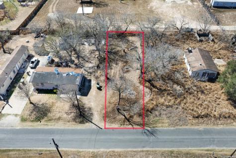 18829 Lagloria Road Elmendorf TX 78112