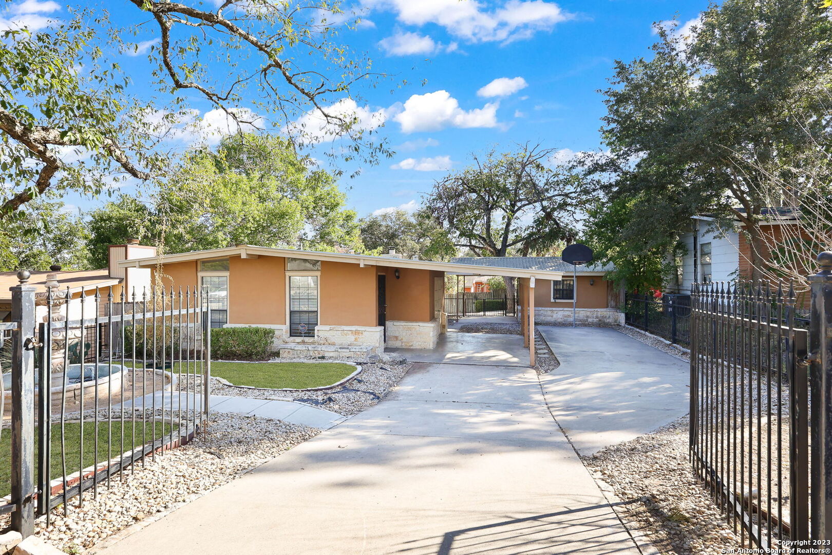 3906 Portsmouth Drive San Antonio TX 78223