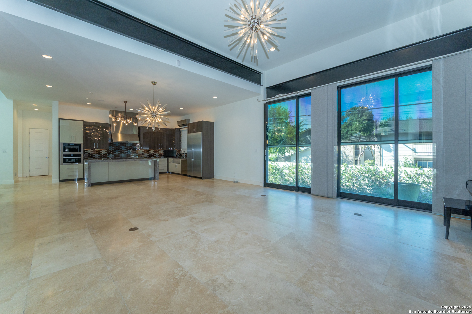 100 Canterbury Hill Terrell Hills TX 78209