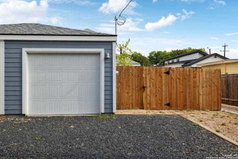 2910 Martin Luther King San Antonio TX 78220