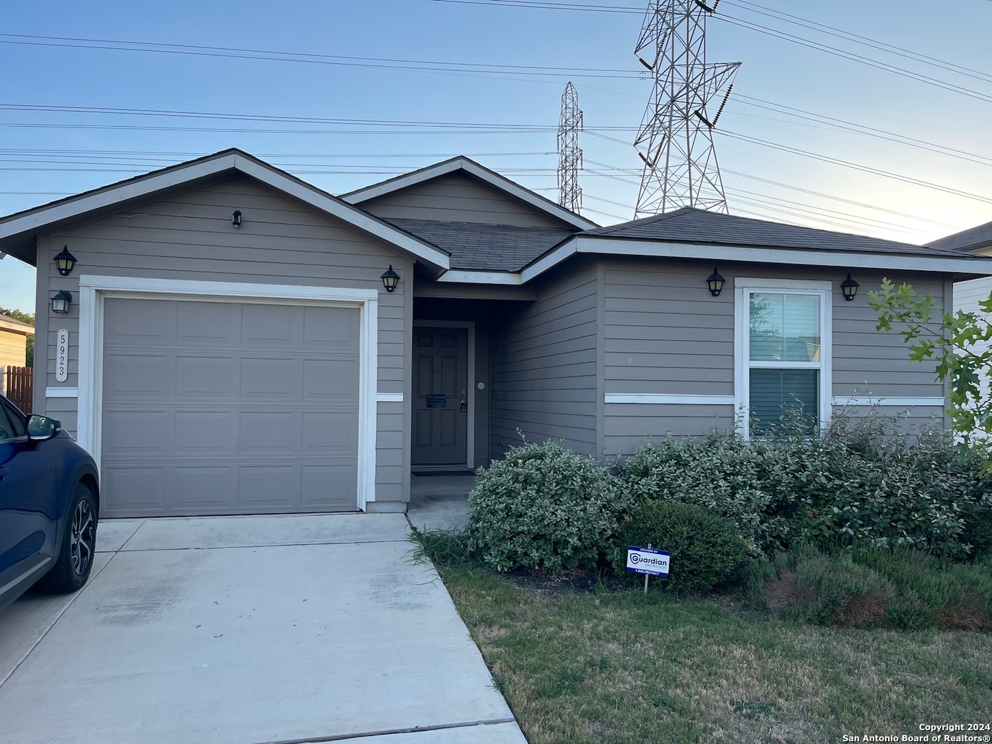 5923 Kendall Cove San Antonio TX 78244