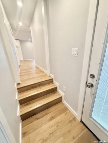 1126 W Lullwood San Antonio TX 78201