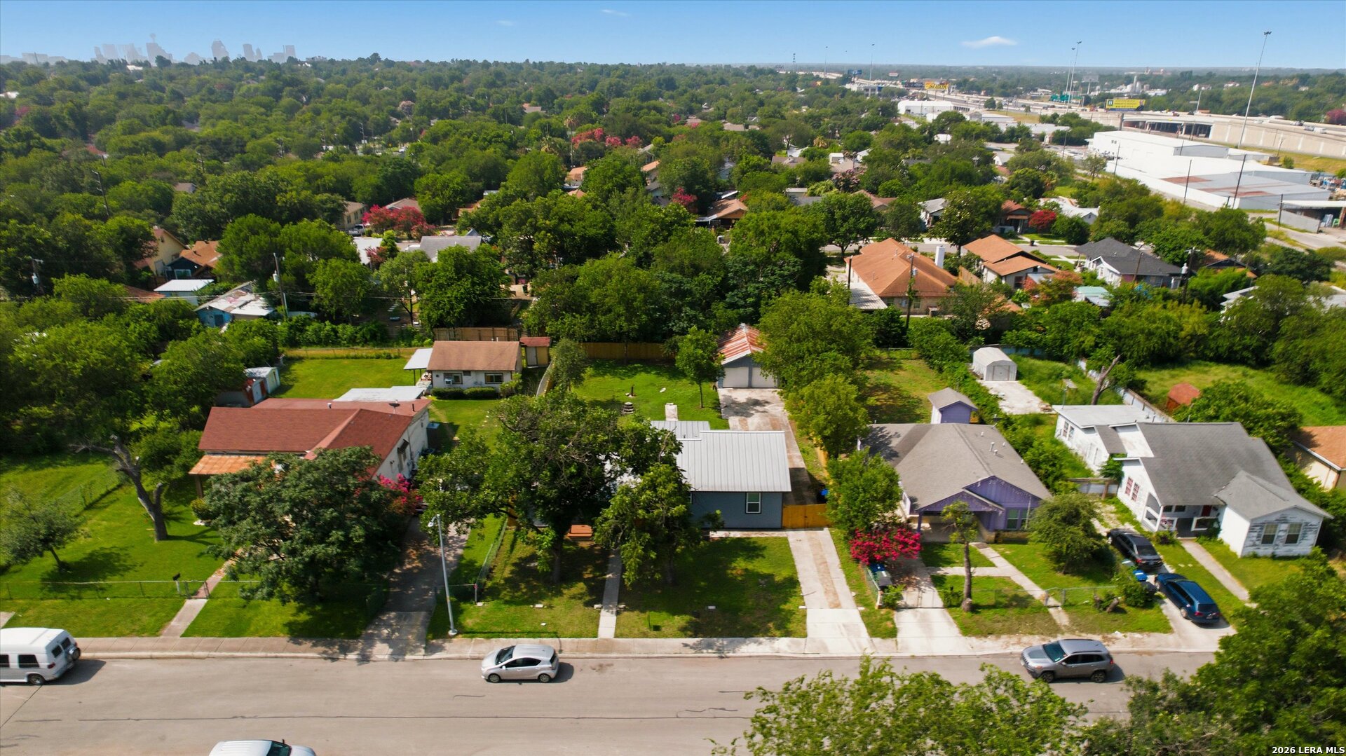 1126 W Lullwood San Antonio TX 78201