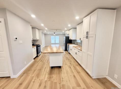 1126 W Lullwood San Antonio TX 78201