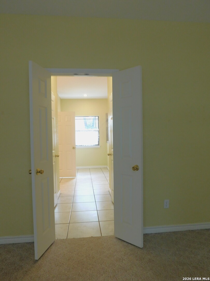 110 Hunters Glen Floresville TX 78114