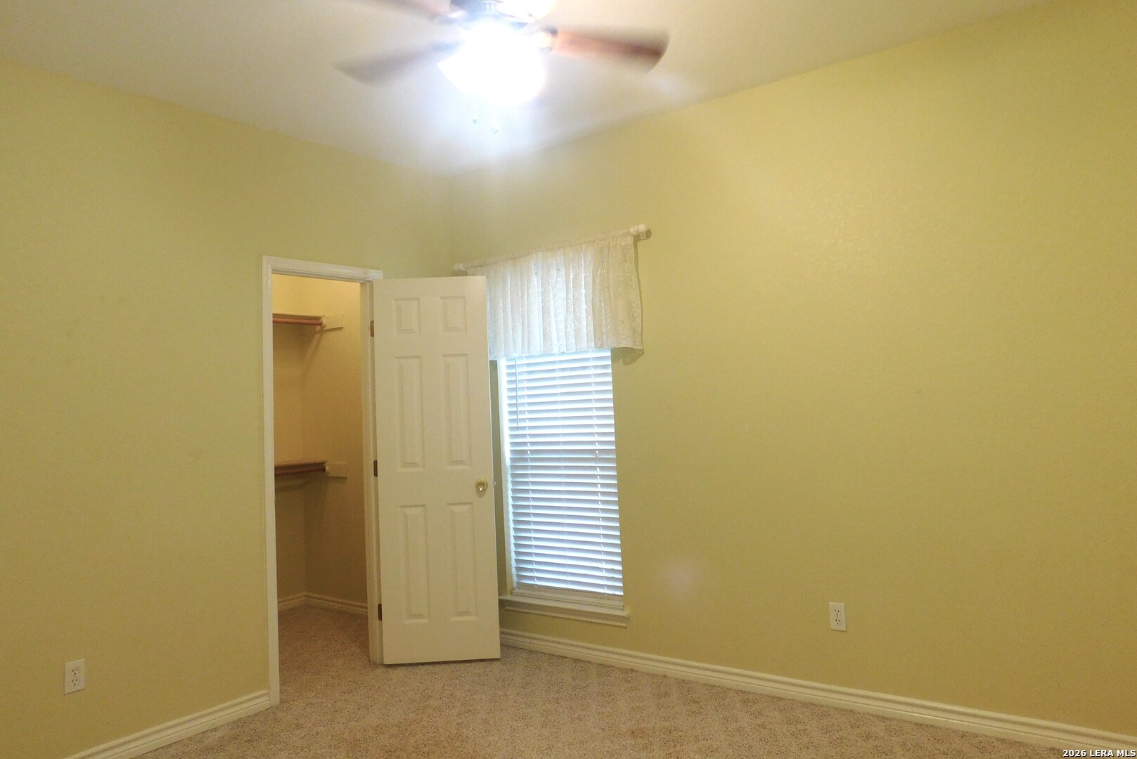 110 Hunters Glen Floresville TX 78114