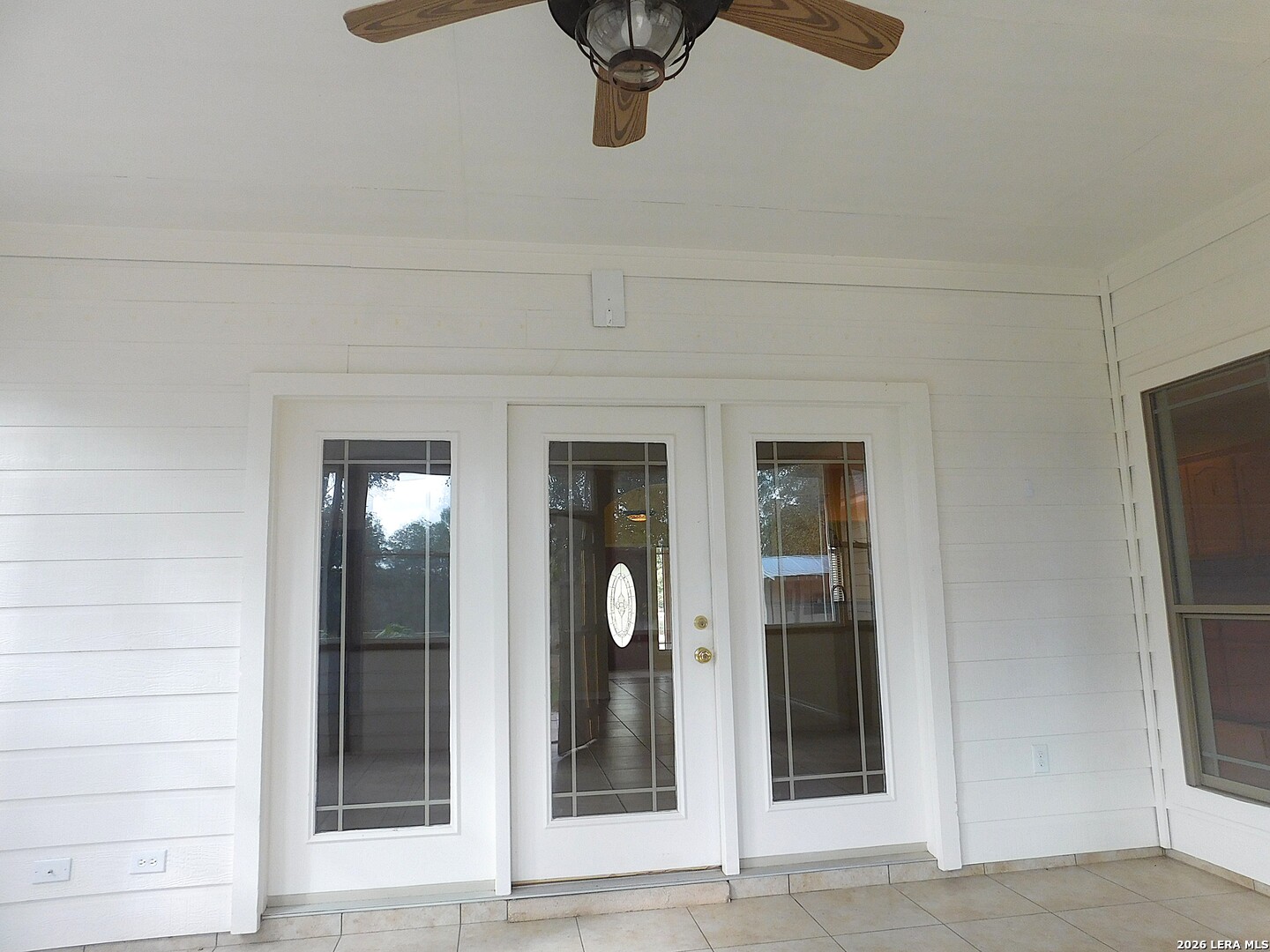 110 Hunters Glen Floresville TX 78114