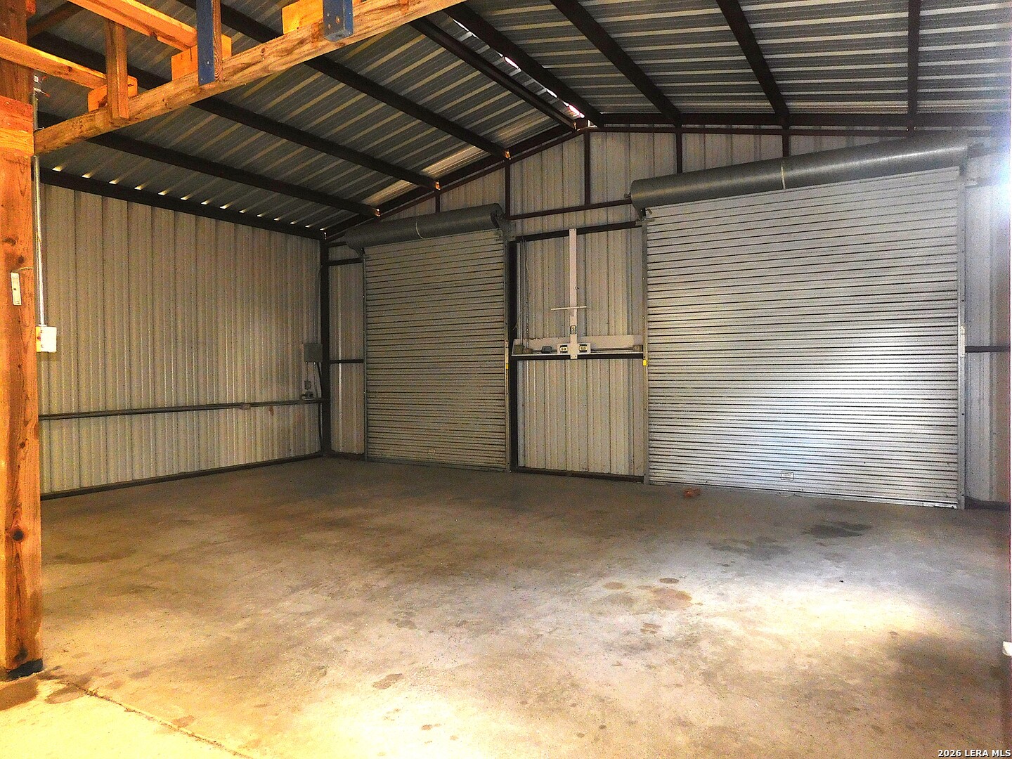 110 Hunters Glen Floresville TX 78114
