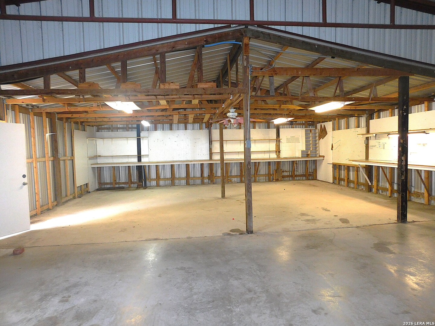 110 Hunters Glen Floresville TX 78114