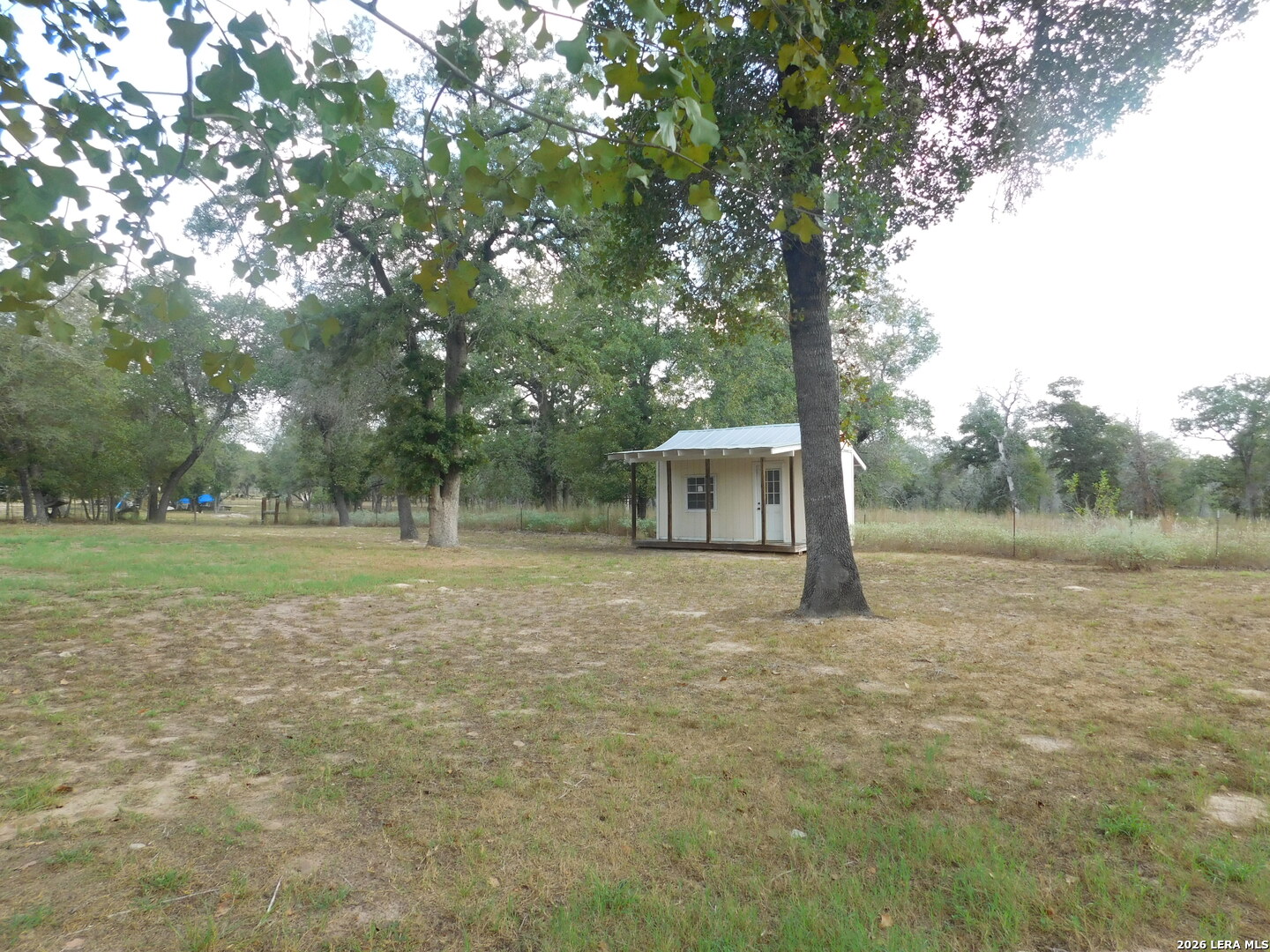 110 Hunters Glen Floresville TX 78114