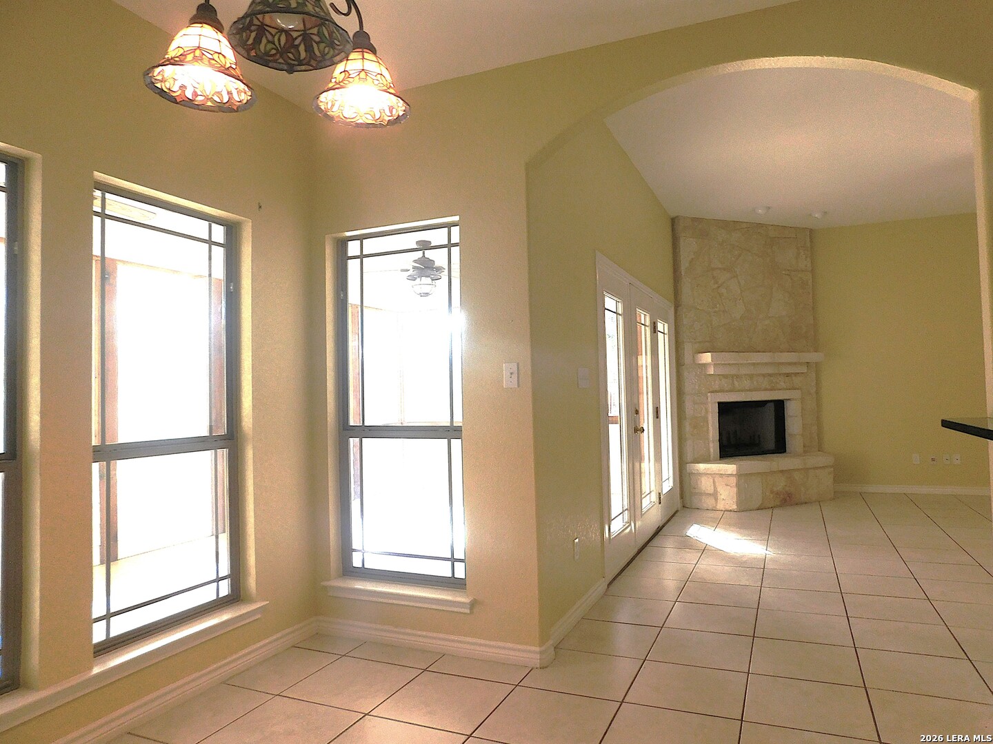 110 Hunters Glen Floresville TX 78114