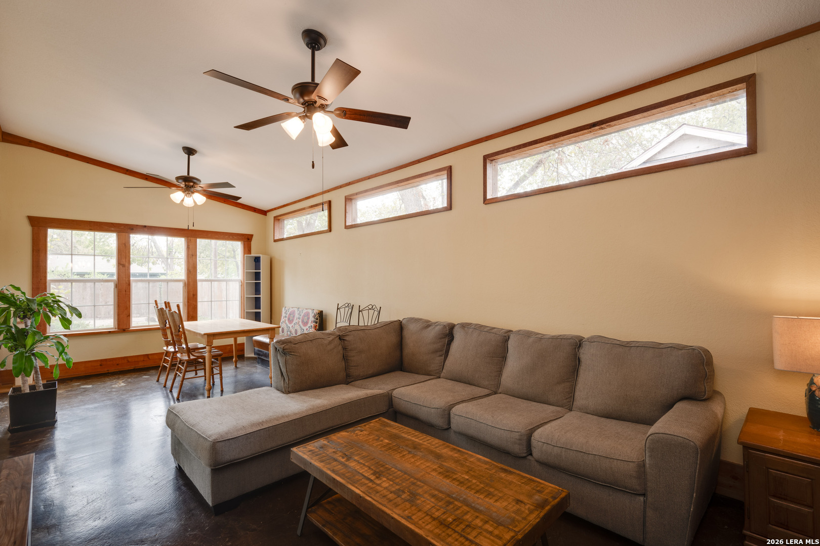 806 Barbara San Marcos TX 78666