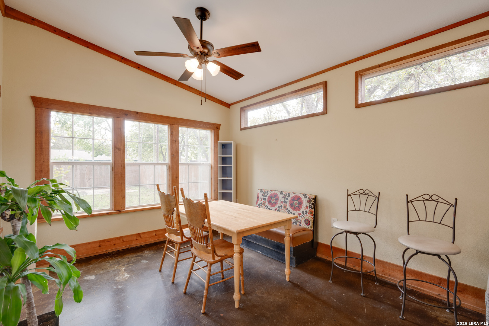 806 Barbara San Marcos TX 78666