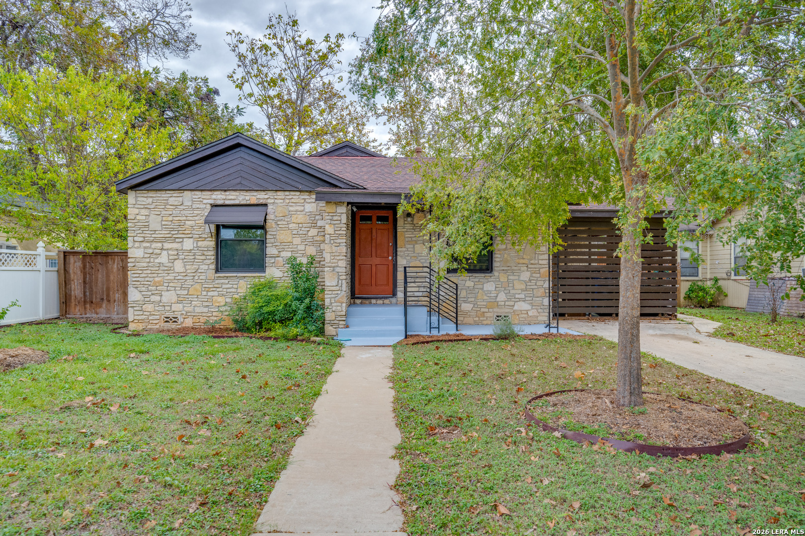 806 Barbara San Marcos TX 78666