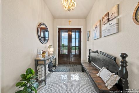 1212 Engler Dairy Seguin TX 78155