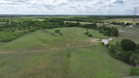 1212 Engler Dairy Seguin TX 78155