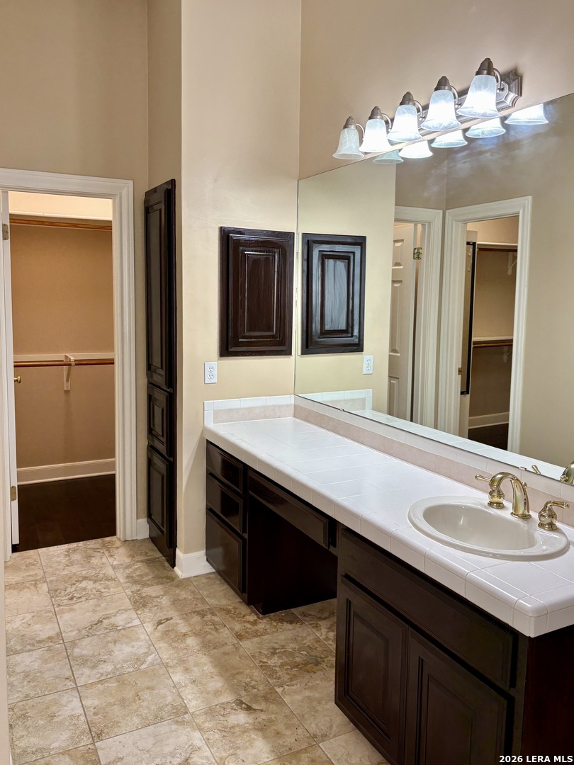 6 Horns Cross San Antonio TX 78257